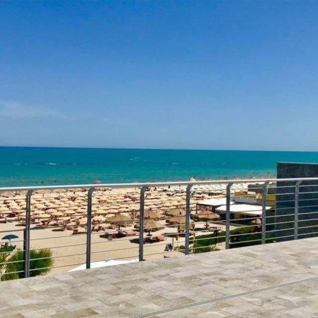 Apartments Le Dune Silvi Marina Exterior photo